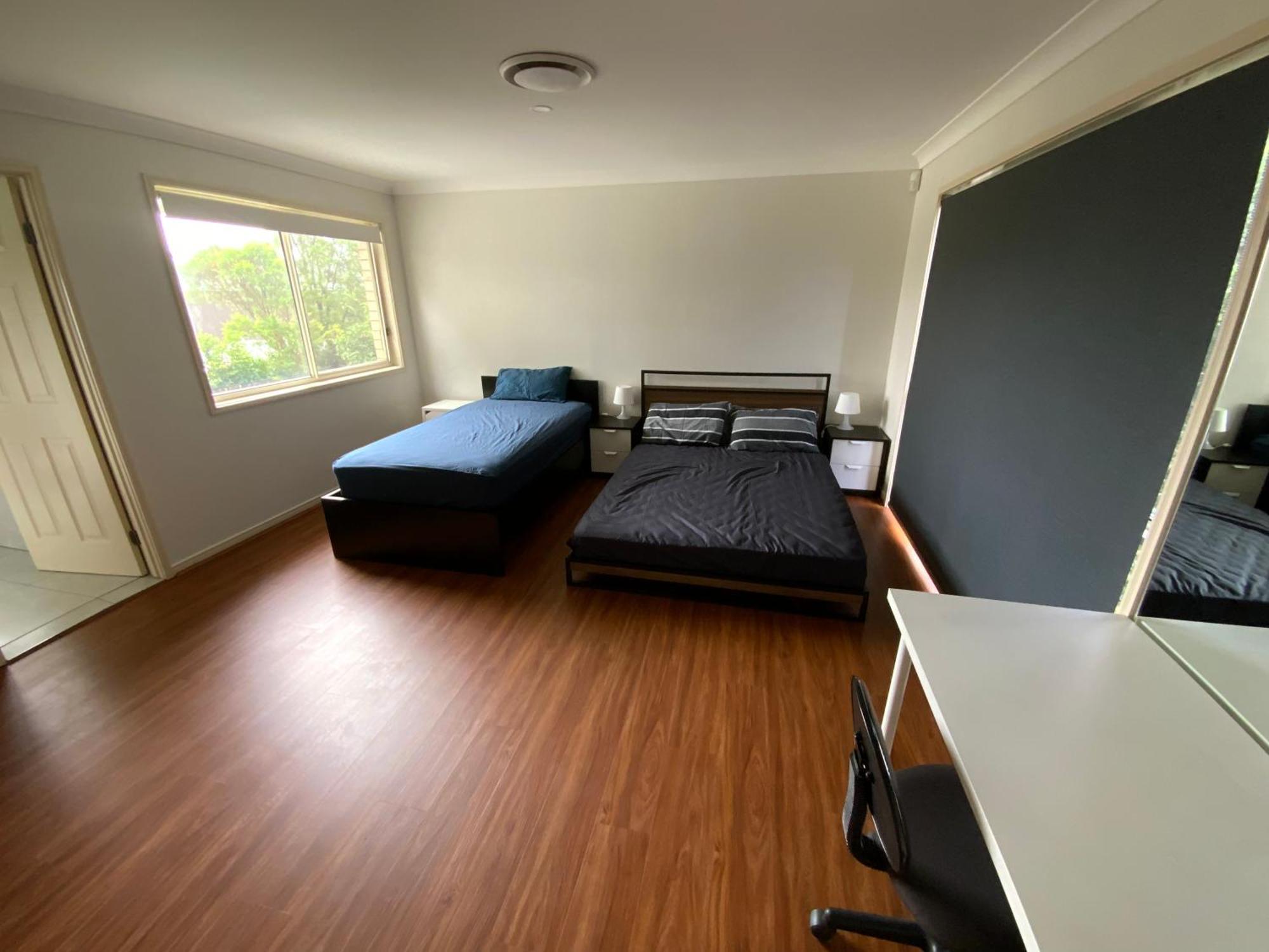 Apartmán Shared House With Other Guests Near Shopping Center And Theme Parks Gold Coast Pokoj fotografie